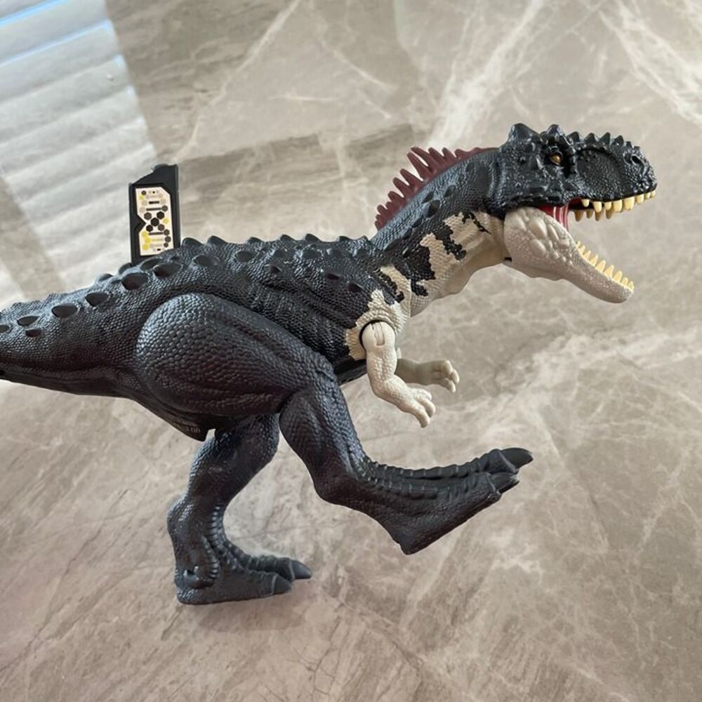 Jurassic World Rajasaurus Toy - Picture 4 of 6